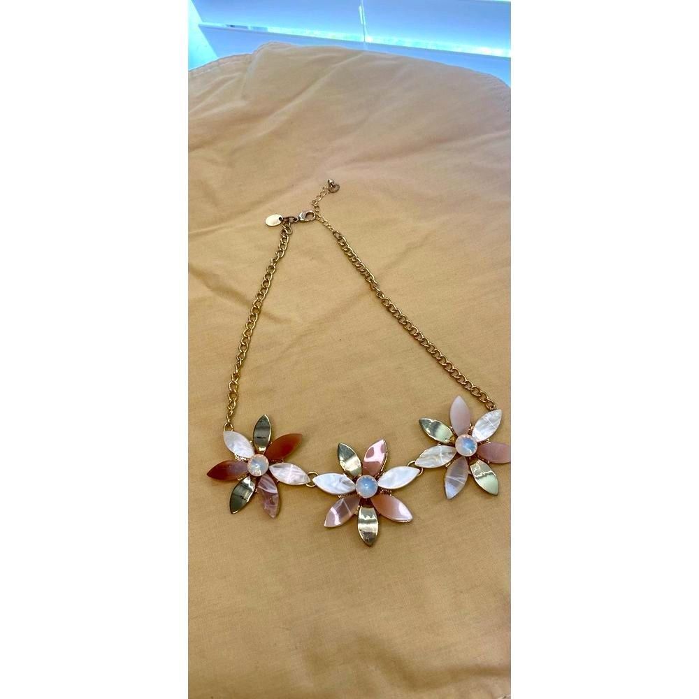 Charming Charlie Necklace Bib Statement Boho Gold Tone Cluster Flowers